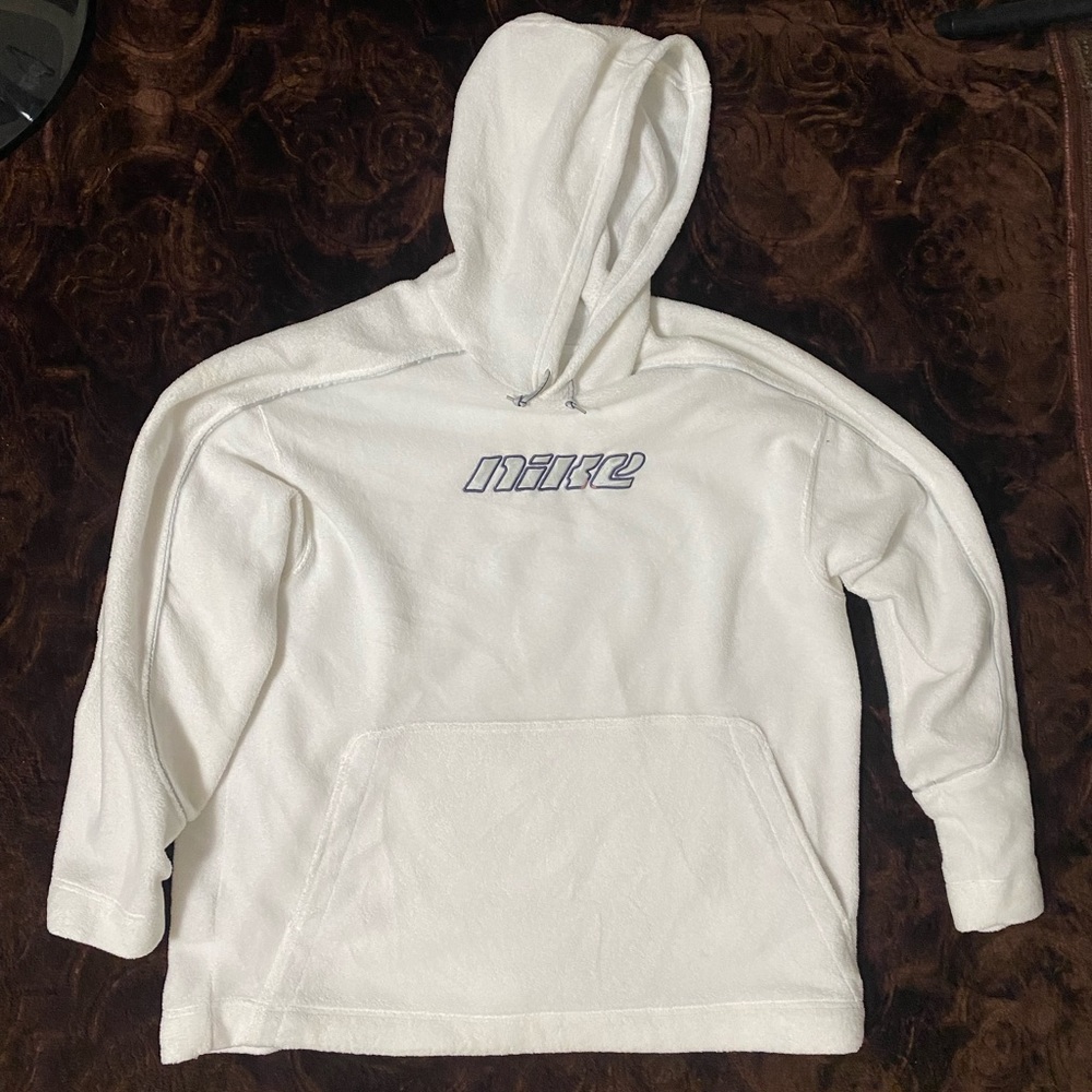 90’s Nike hoodie in good condition!
